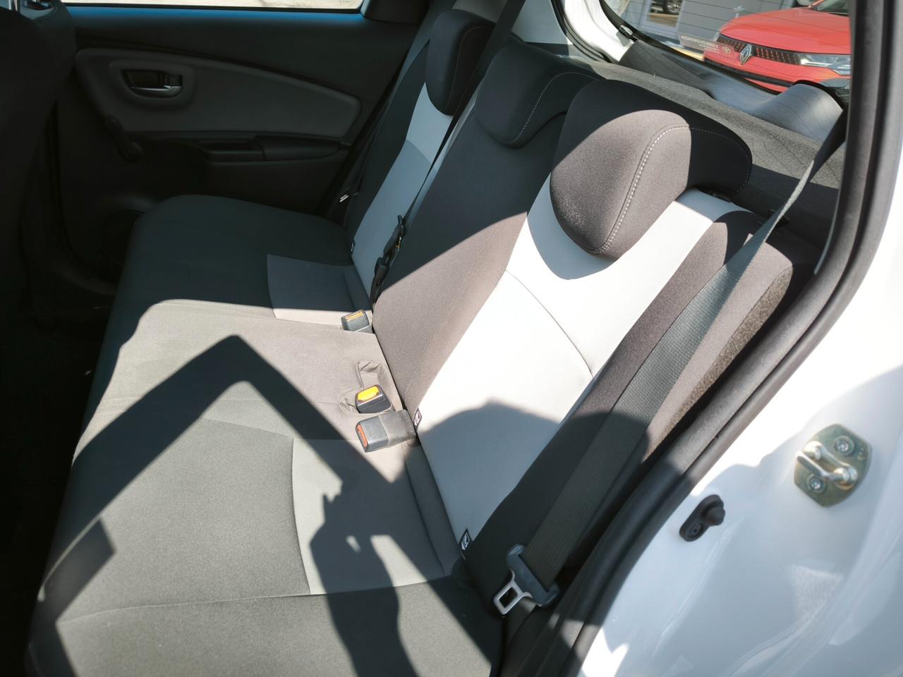 Toyota Yaris 1.5 Hybrid 5 porte Active
