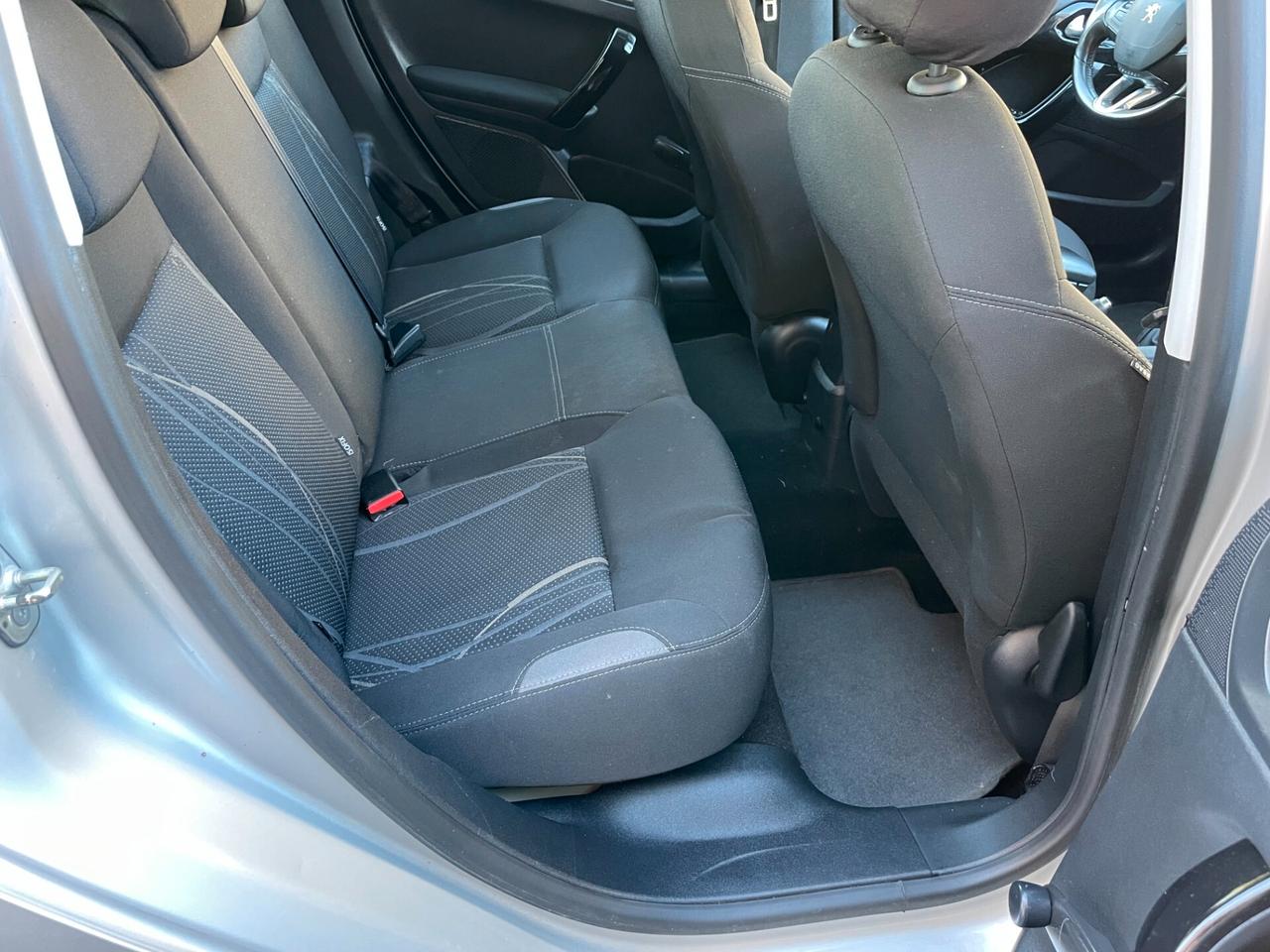 Peugeot 208 1.4 VTi 95 CV 5p. GPL Allure