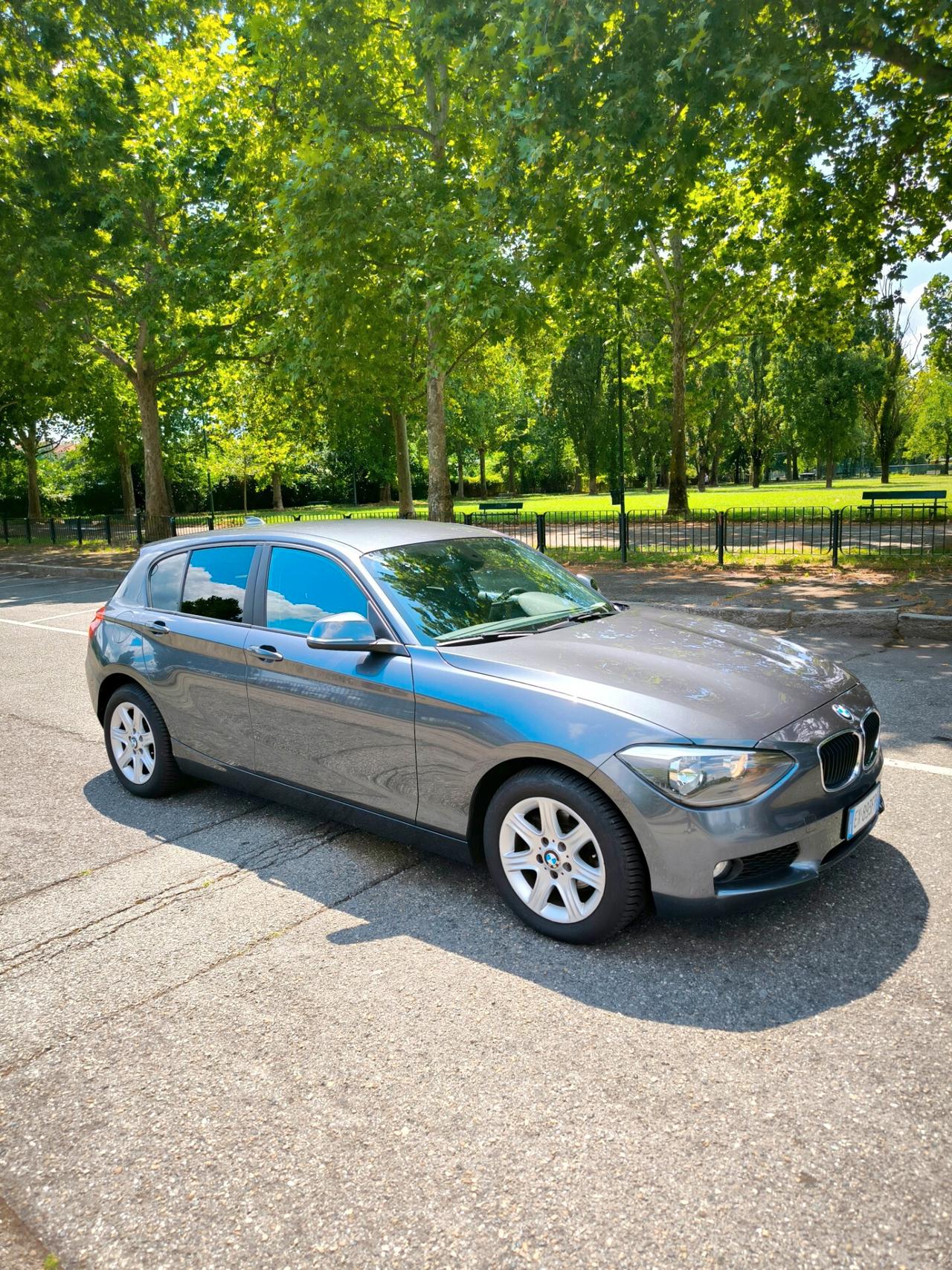 Bmw 116i 5p con 86000 KM ORIGINALI