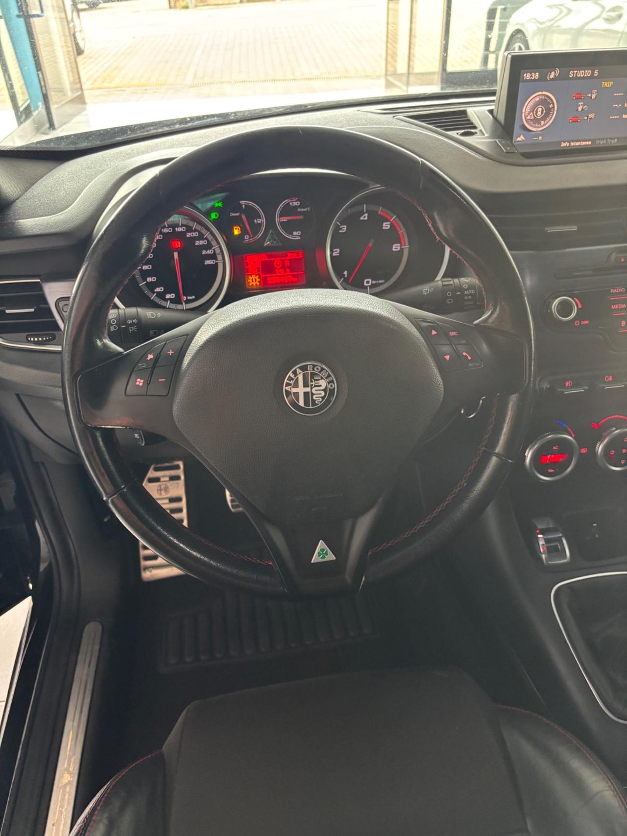 Alfa Romeo Giulietta 2.0 JTDm-2 170 CV Exclusive