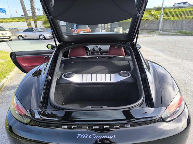 PORSCHE 718 Spyder 2.0