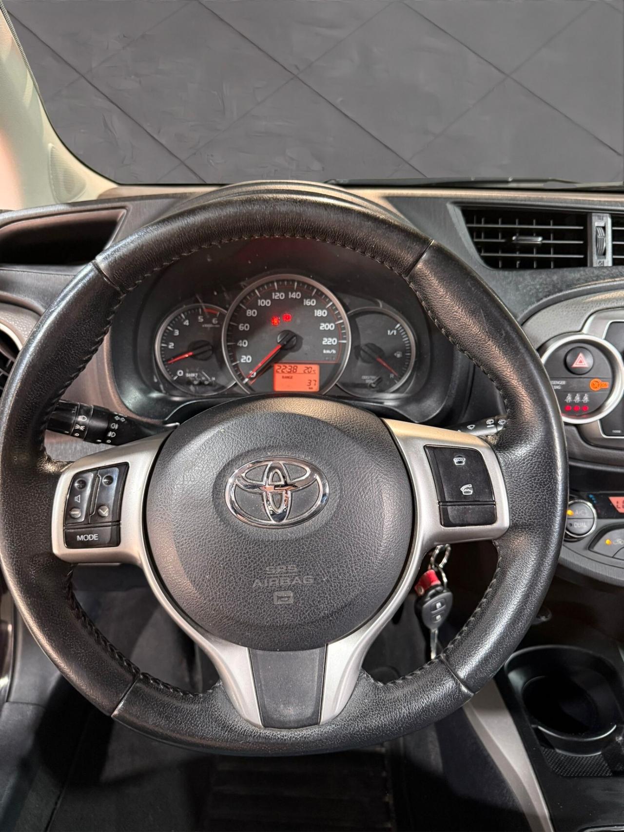 Toyota Yaris 1.4 D-4D 5P Active
