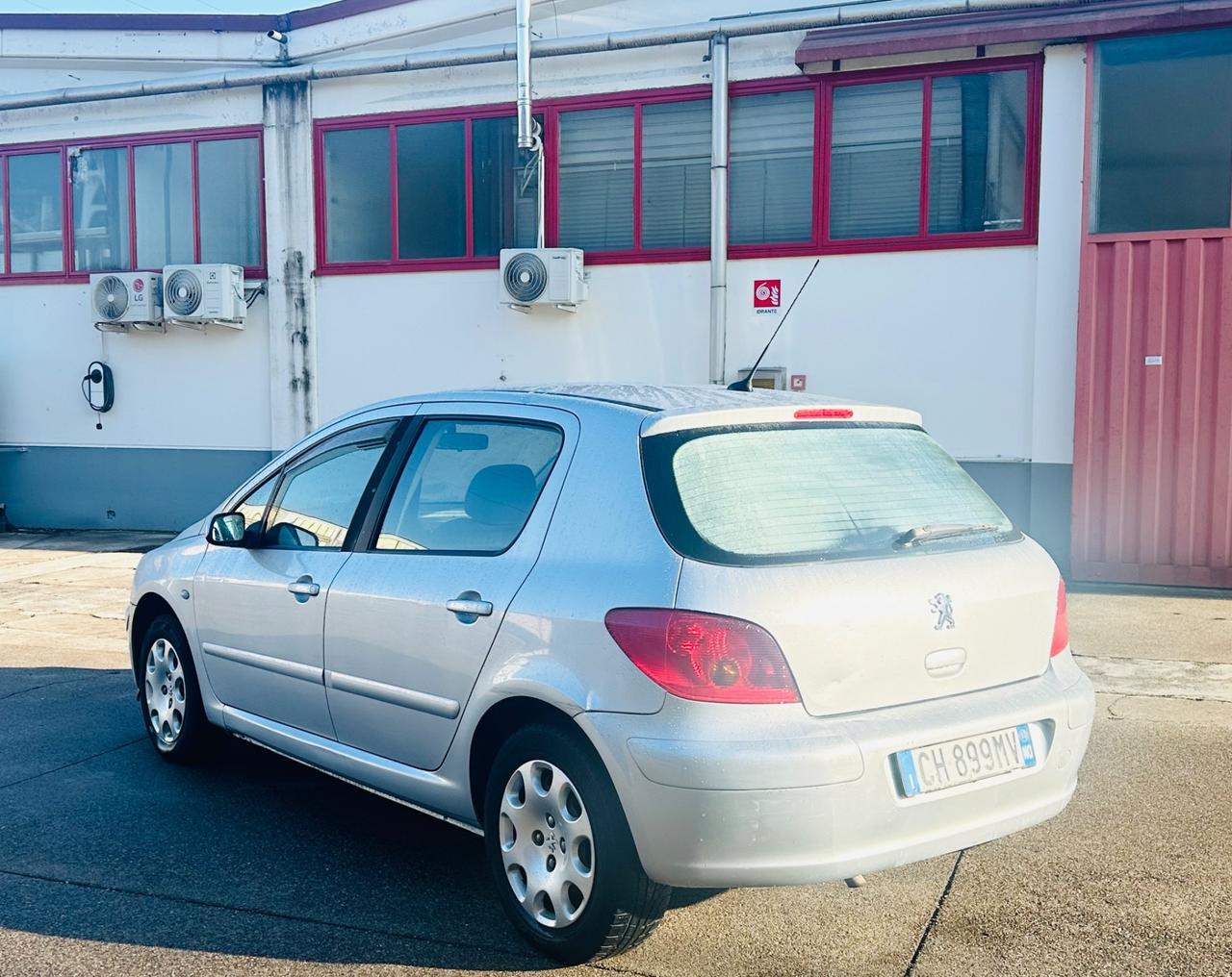 Peugeot 307 1.6 16V 3p. XS