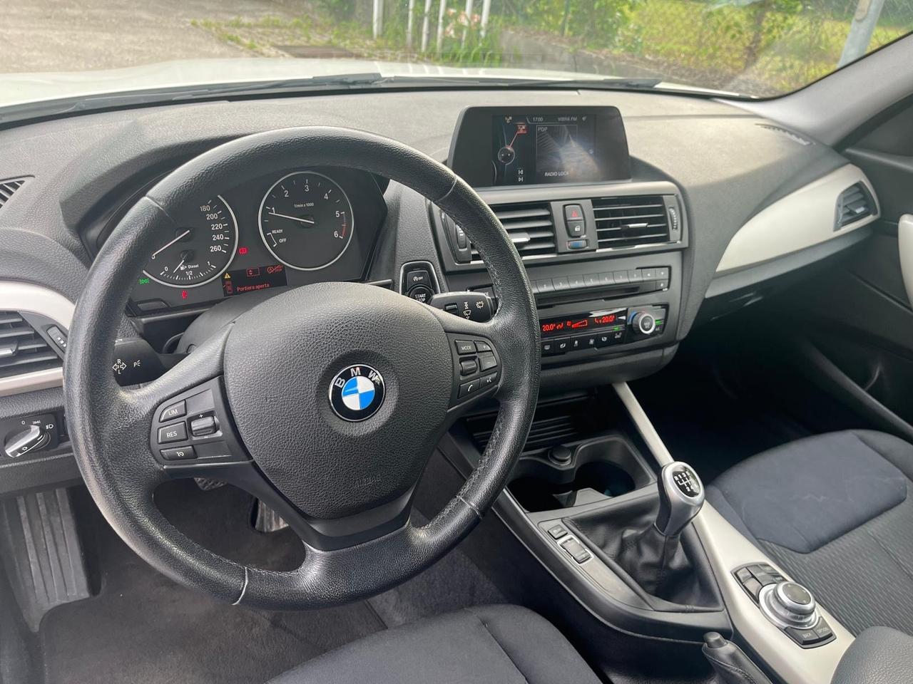 Bmw 116 116d 5p. Business