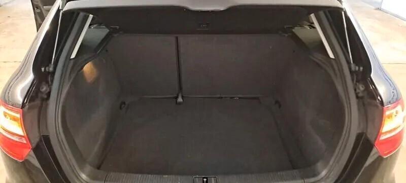 Audi A3 SPB 1.6 TDI CR F.AP. Young Edition