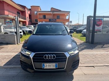 Audi Q3 2.0 TDI 120 CV Design