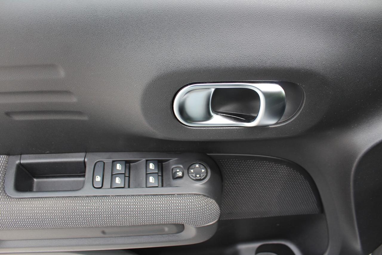 Citroen C3 Aircross C3 Aircross BlueHDi 100 S&S Shine