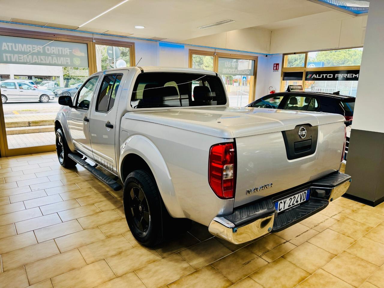 Nissan Navara 2.5 dCi 4 Porte Double Cab 174Cv Autom - Perfetto!!!