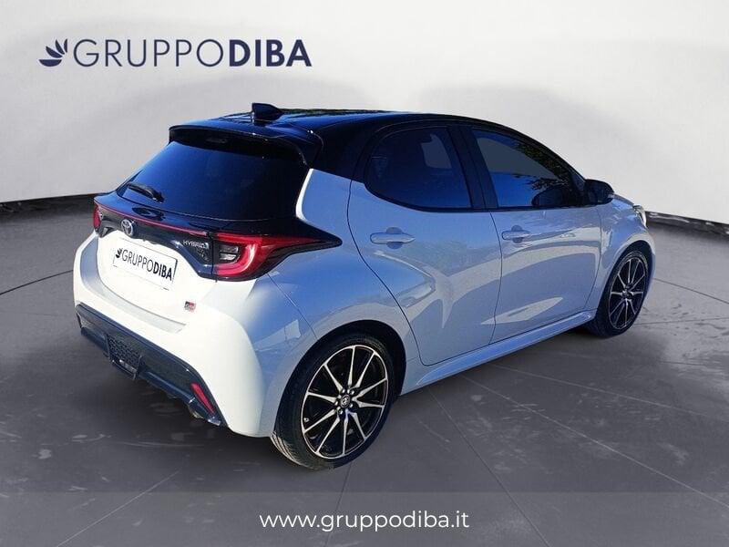 Toyota Yaris IV 2020 1.5h GR Sport