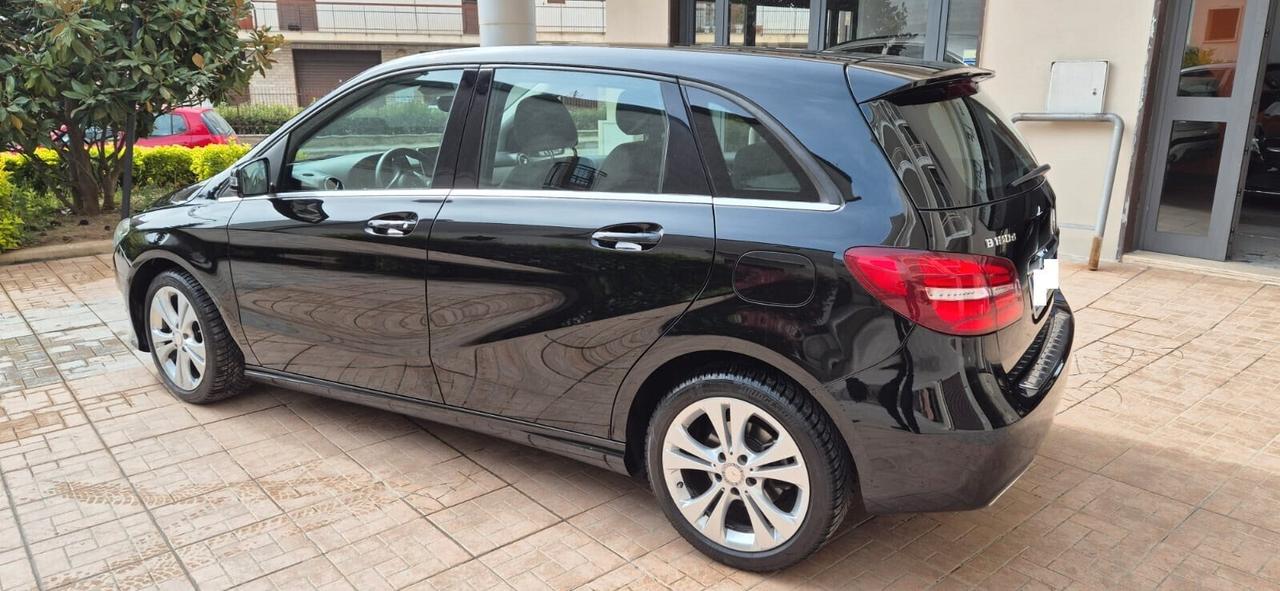 Mercedes-benz B 180 d Sport 1.5 110 cv Neopatentati