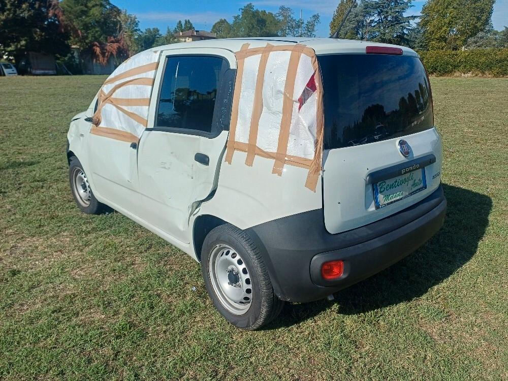 Fiat Panda 1.0 Hybrid Pop Van 2 posti Incidentata