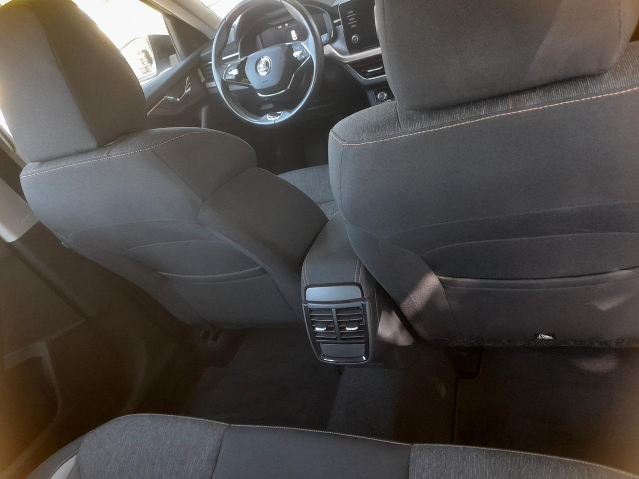 Skoda Kamiq 1.0 TSI Black Dots