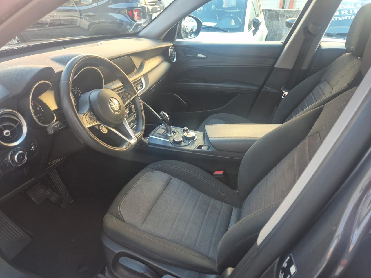 Alfa Romeo Stelvio 2.2 Turbodiesel 190 CV AT8 Q4 Executive - CAMBIO AUTOMATICO