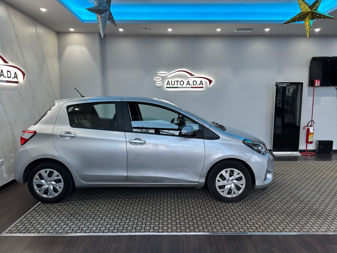 Toyota Yaris 1.0 5 porte Lounge