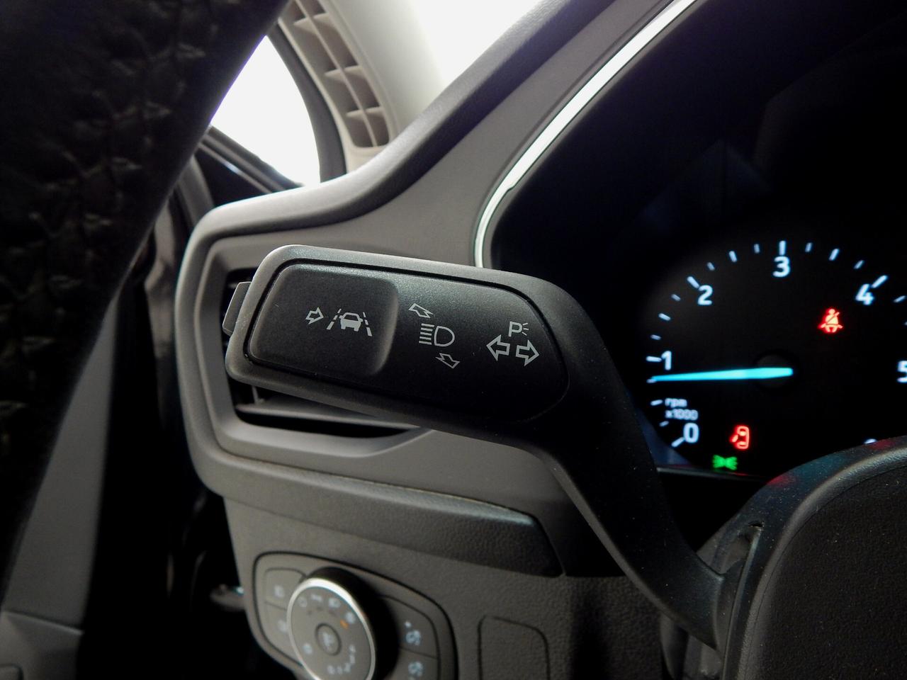 Ford Focus Active SW 1.5 ecoblue Co-Pilot TETTO-NAVI-PARK-LED