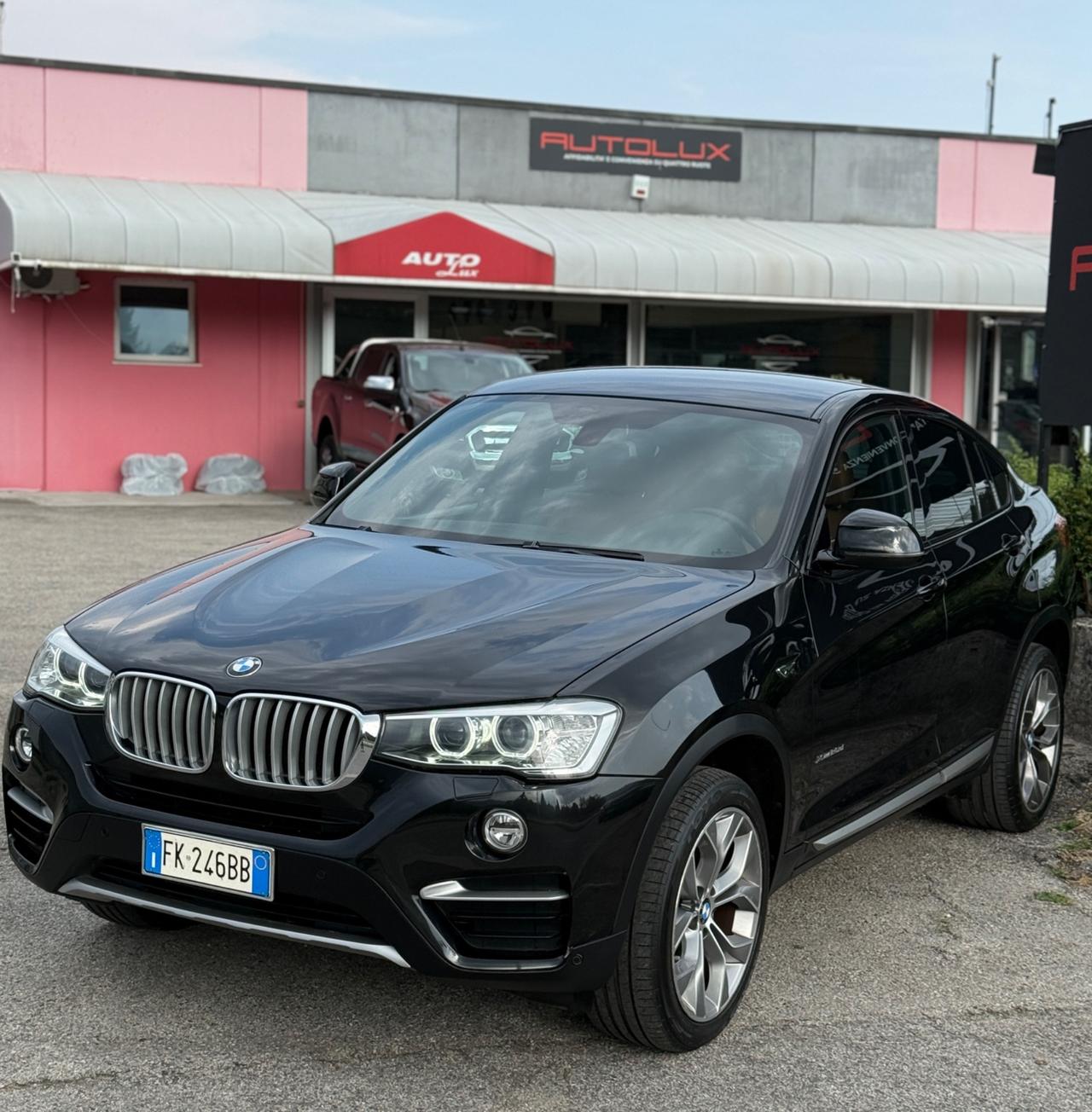 BMW X4 xDrive20d xLine 190CV 165.000KM