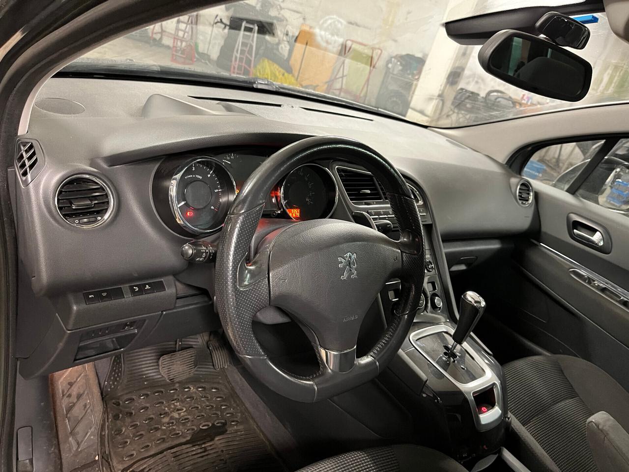 PEUGEOT 5008 1.6 HDI - CAMBIO AUTOMATICO - 7 POSTI - 112 CV