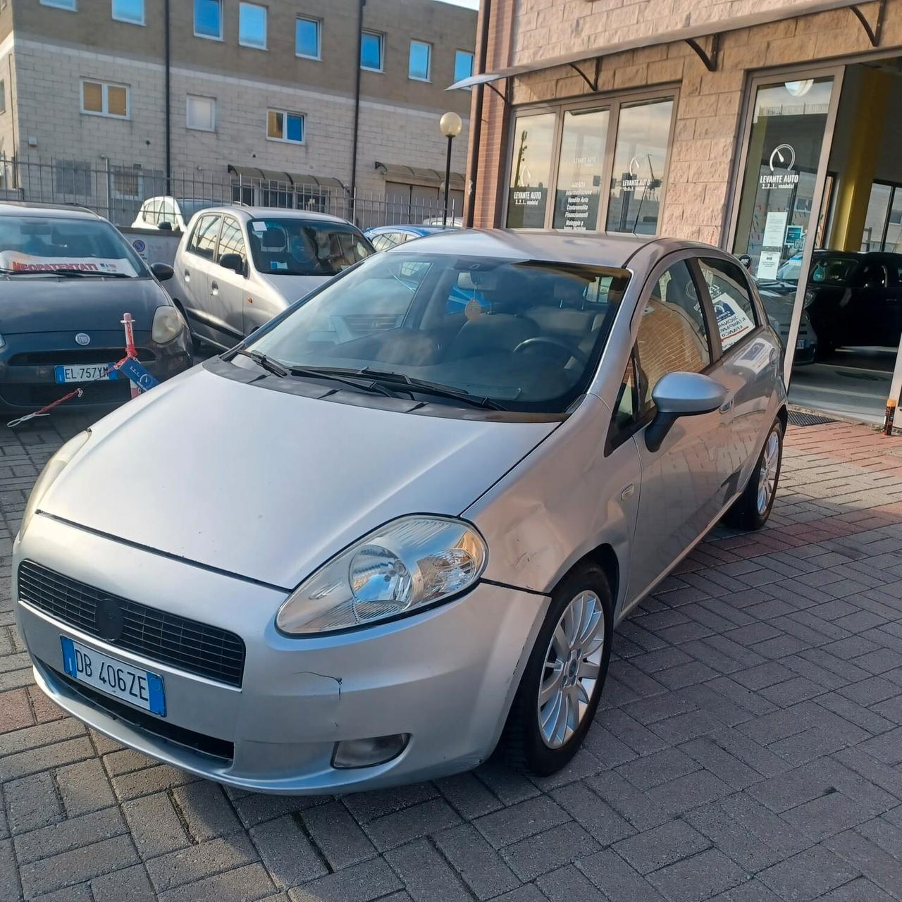 CONSUMI IRRISORI GRANDE PUNTO 1.3 MJTD NEOPATENTATI