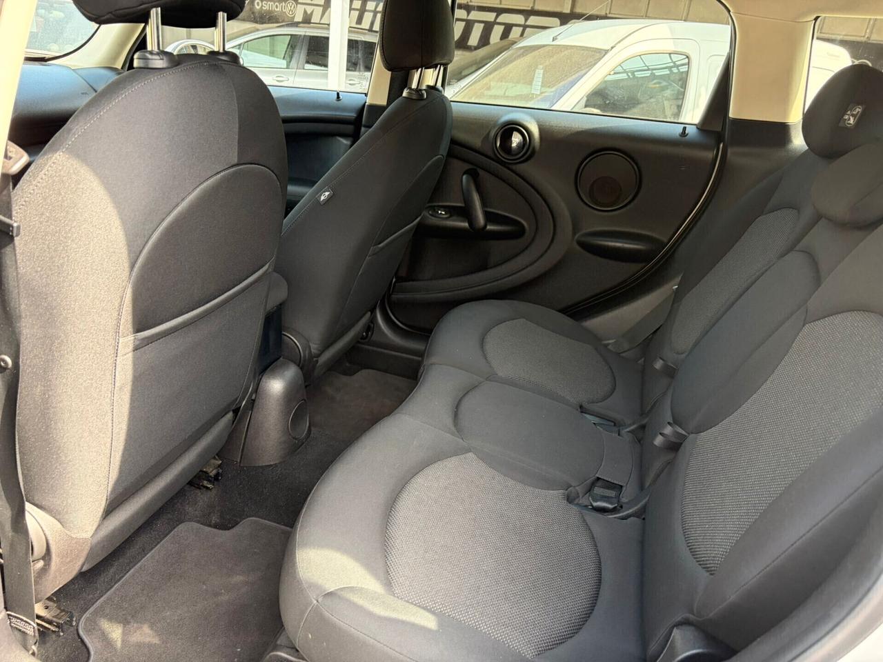MINI COOPER COUNTRYMAN 2.0 D PARK LANE AUTOMATICA