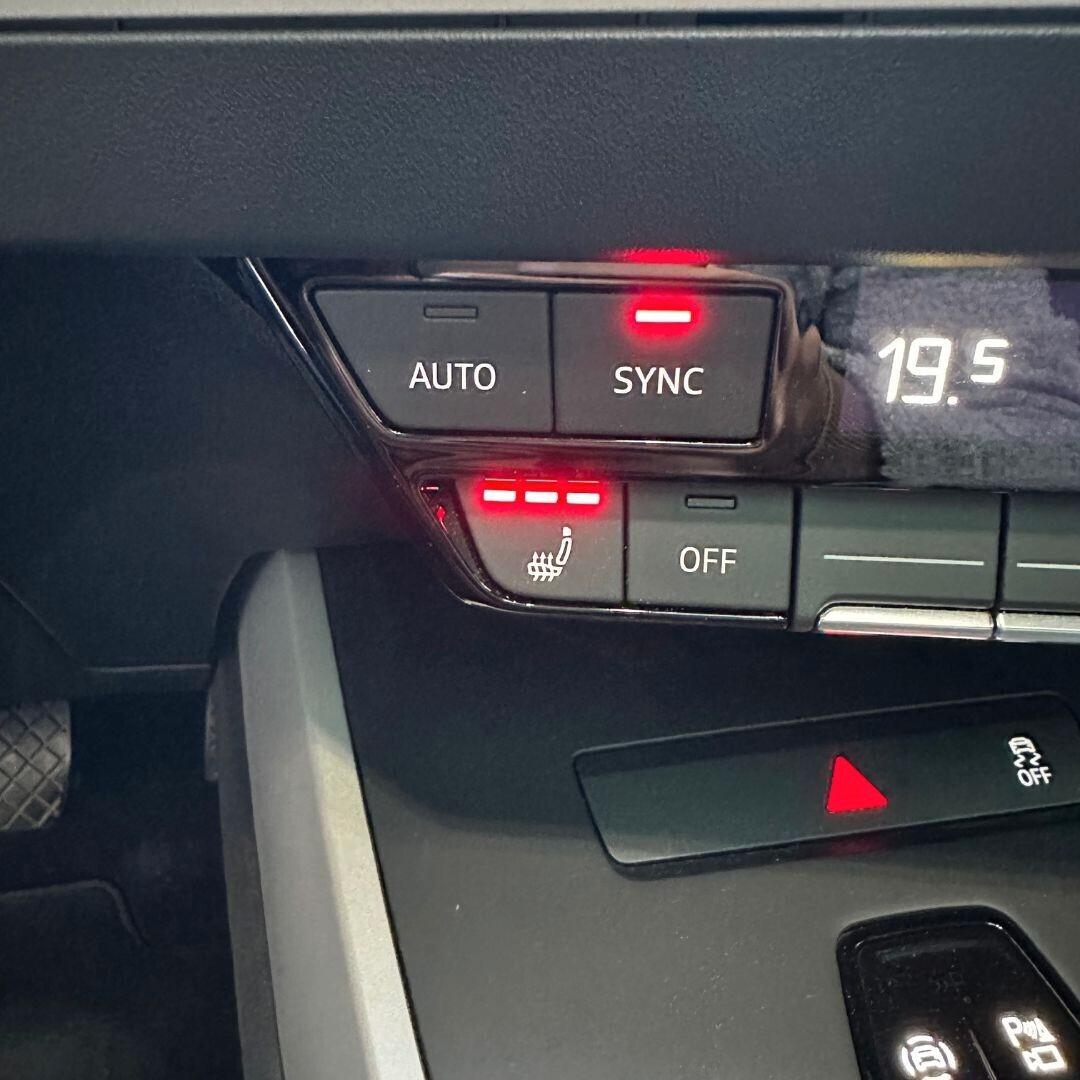 Audi Q4 35 e-tron S line edition 2022