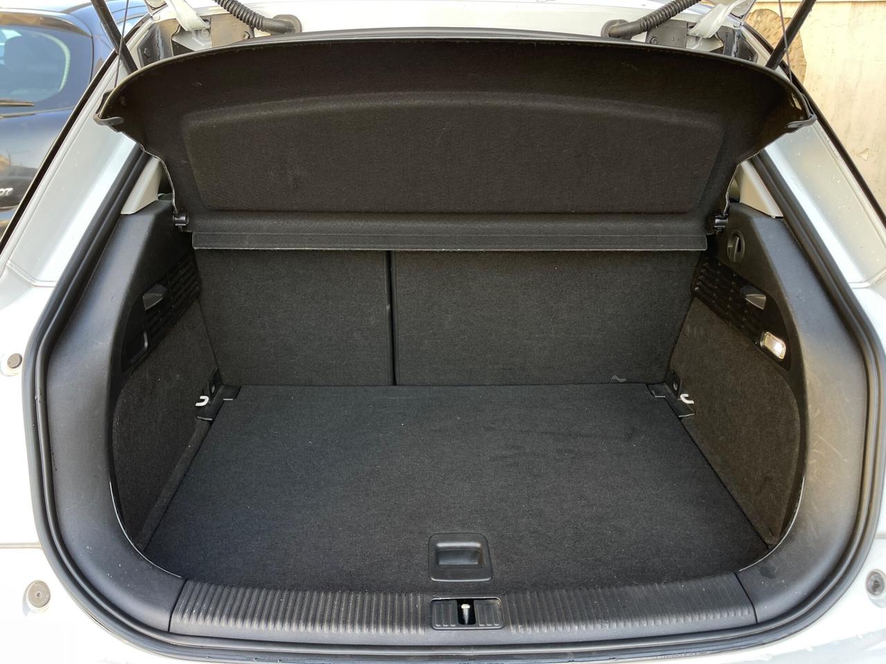 AUDI A1 1.6 tdi S-LINE 2014