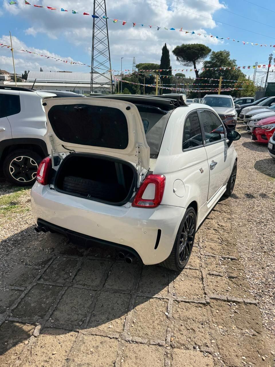 Abarth 500 C 1.4 Turbo T-Jet