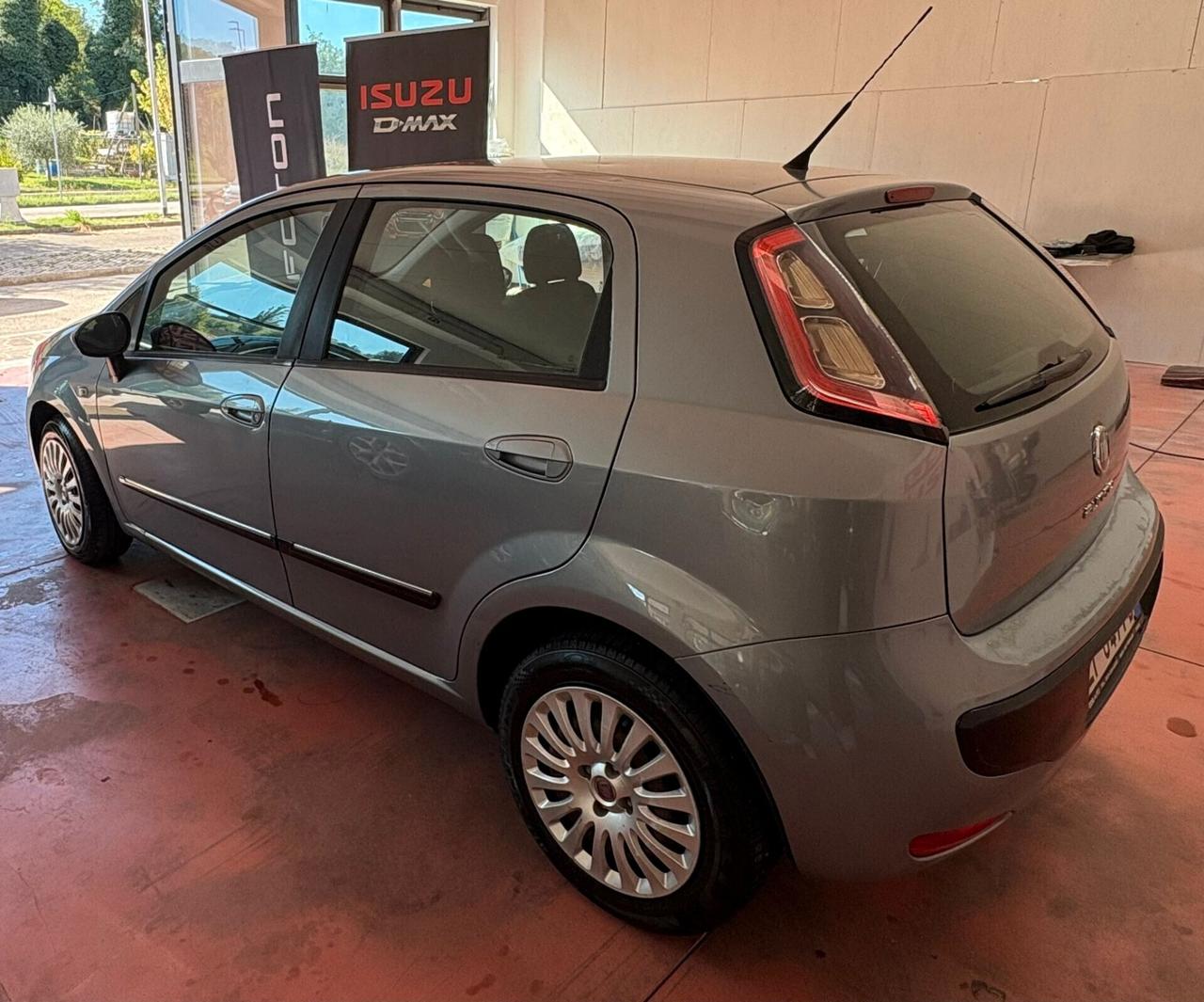 FIAT PUNTO EVO Benzina 1.2 CV 69 Con Km 109.995 certificati Garanzia 12 mesi