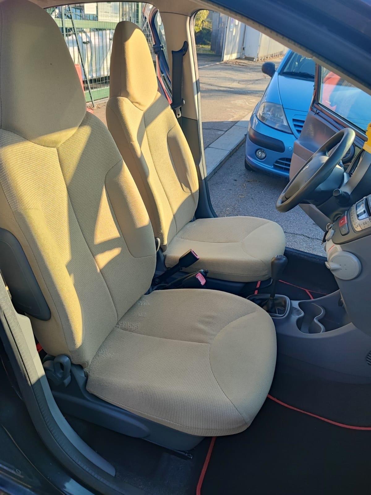 Peugeot 107 1.0 68CV 5p. Sweet Years