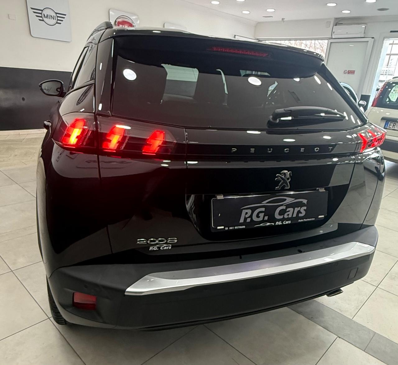 Peugeot 2008 BlueHDi 130 S&S EAT8 Allure