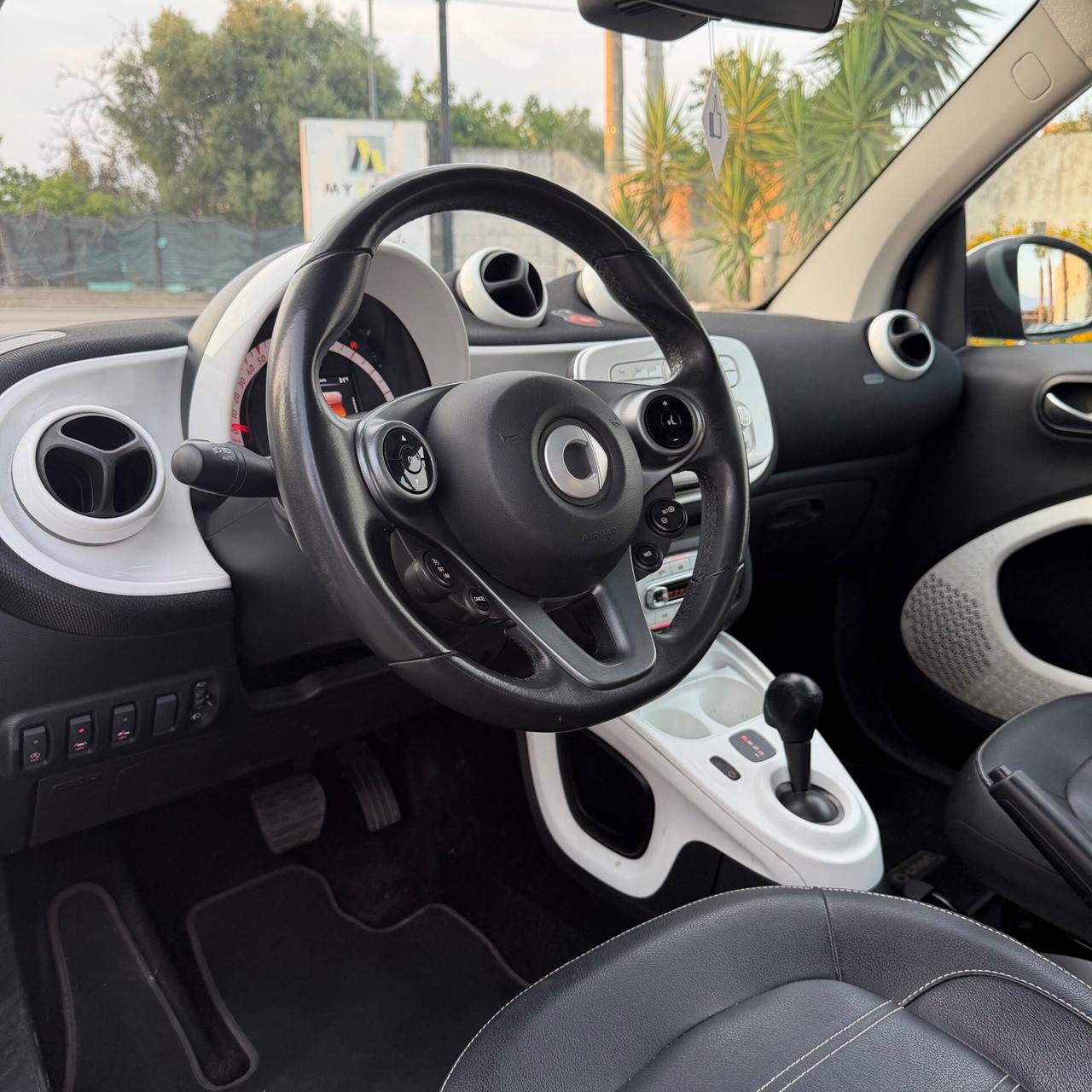 Smart ForTwo 70 1.0 twinamic Prime Tetto