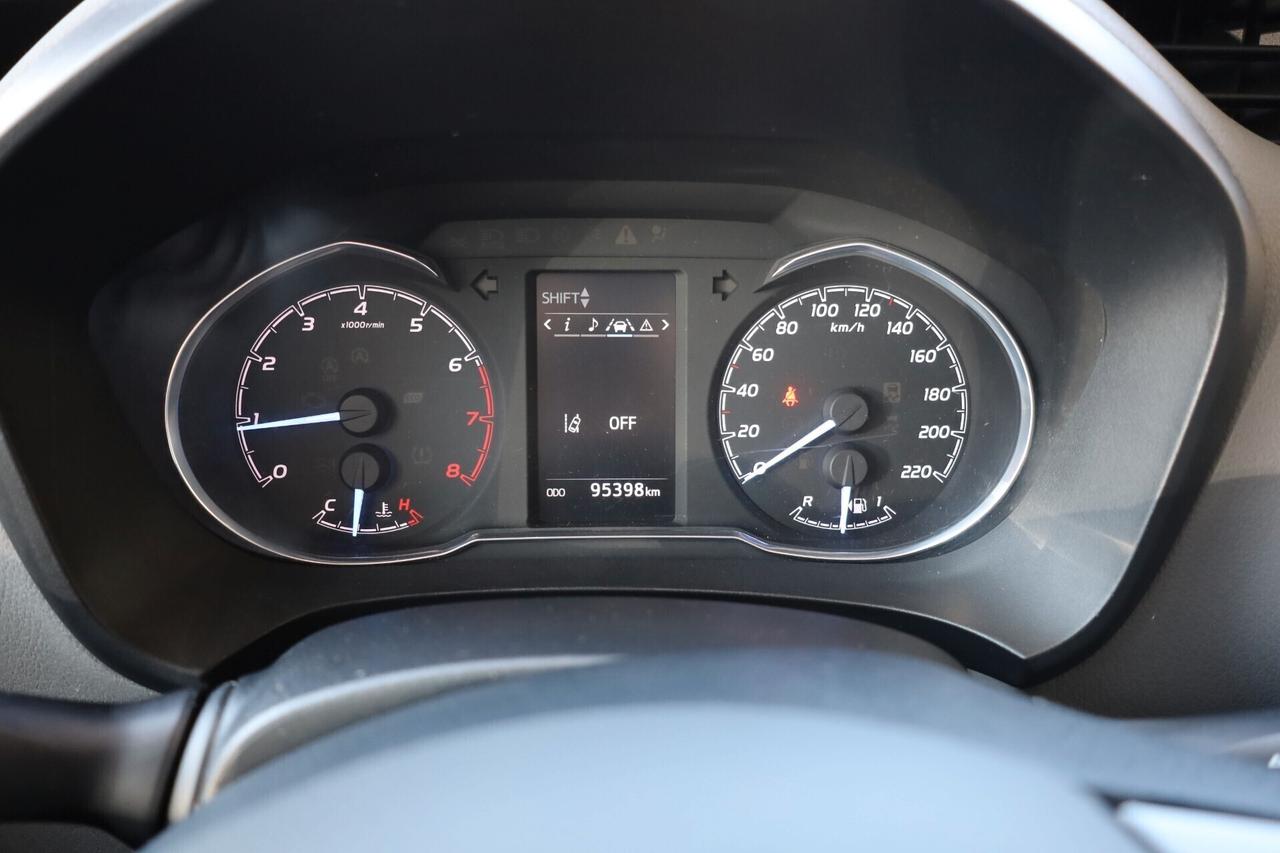 TOYOTA YARIS 1.0 5 PORTE ACTIVE neopatentati