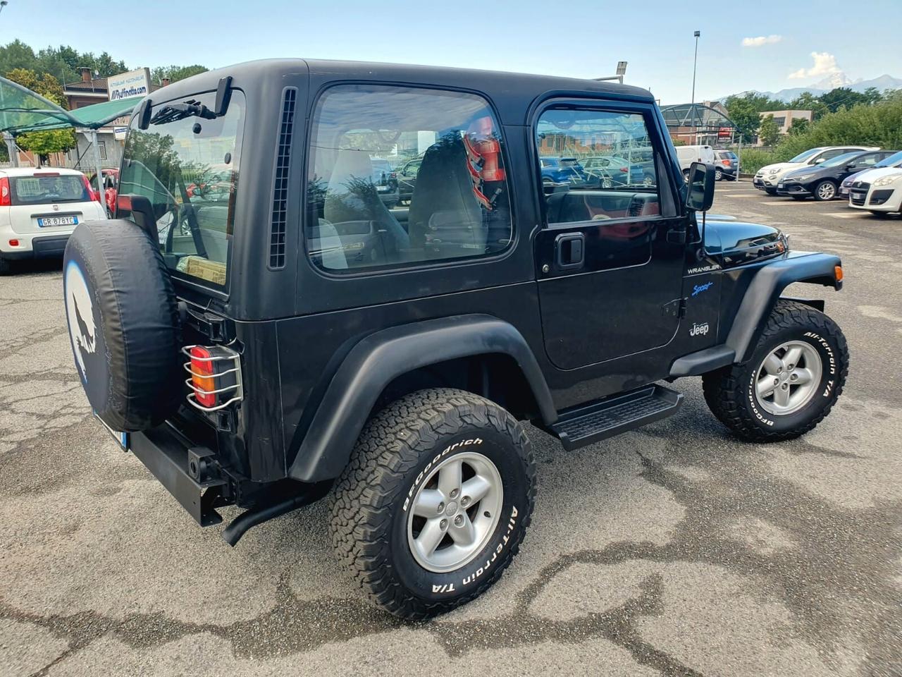 Jeep Wrangler JEEP WRANGLER 2.5 BENZ.+ GPL