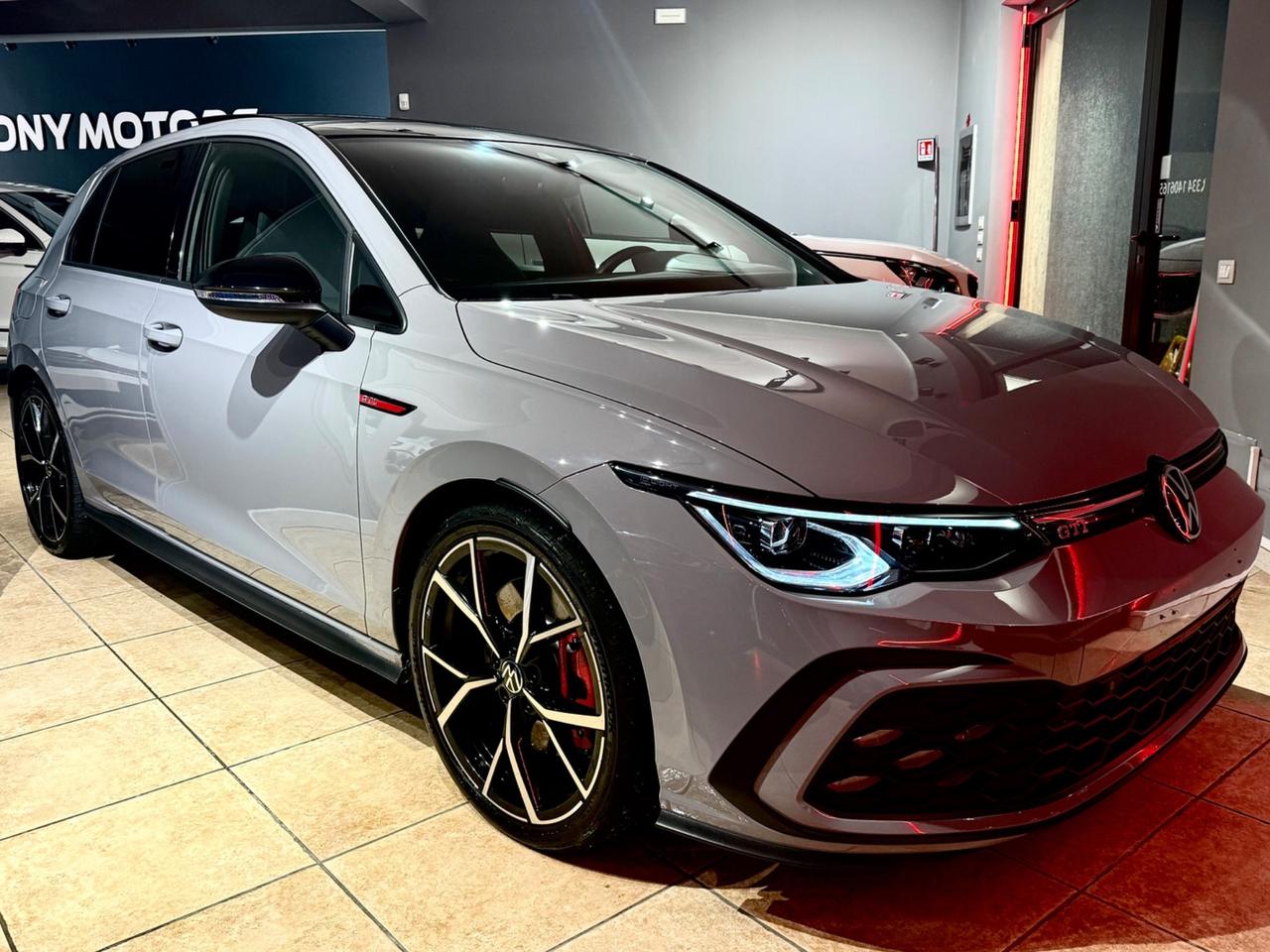 GOLF 8 GTI PERFORMANCE