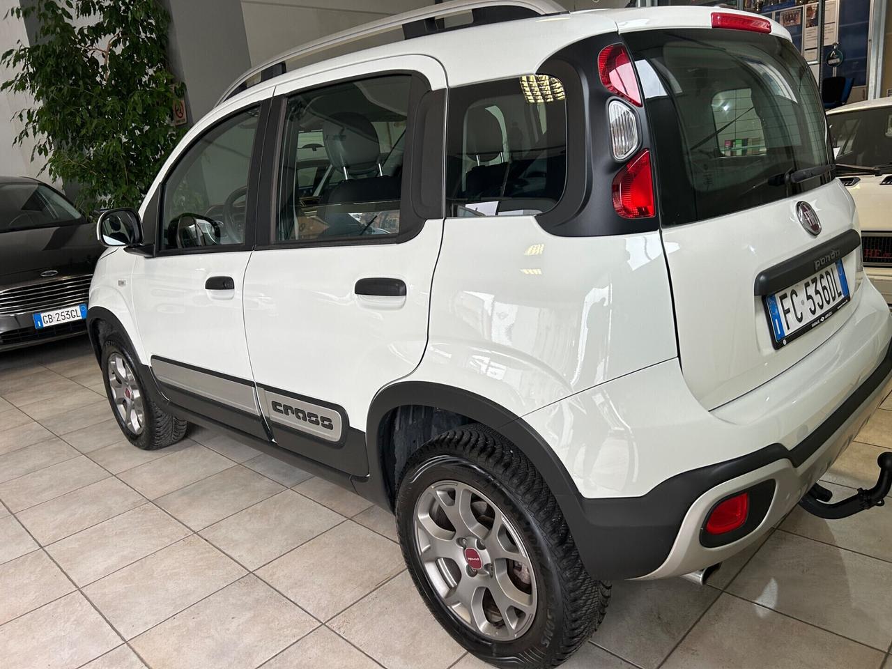 FIAT PANDA CROSS 4X4 1.3 MJ ( 79.000 KM)