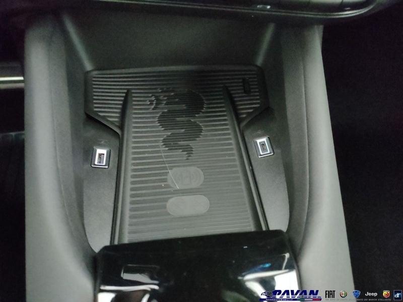 Alfa Romeo Junior Hybrid 145cv SPECIALE (Pack TECHNO)