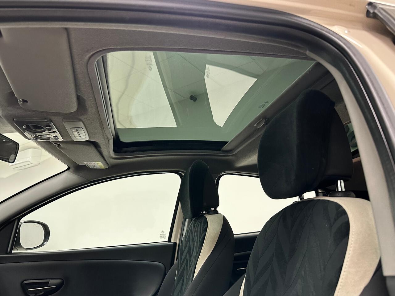 Lancia Ypsilon 1.2 69 CV 5P GPL Ecochic Gold 2017