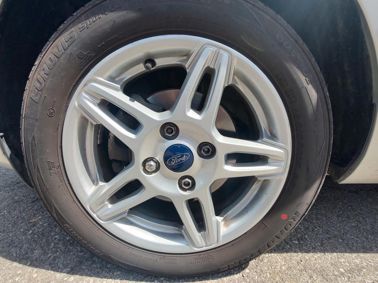 Ford Fiesta 1.5 TDCi 75CV 5 porte Titanium, OK NEOPATENTATI, GARANZIA L.12 MESI