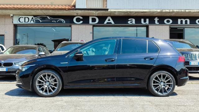 VOLKSWAGEN Golf 8 VIII 2.0TDI DSG 1st Edition
