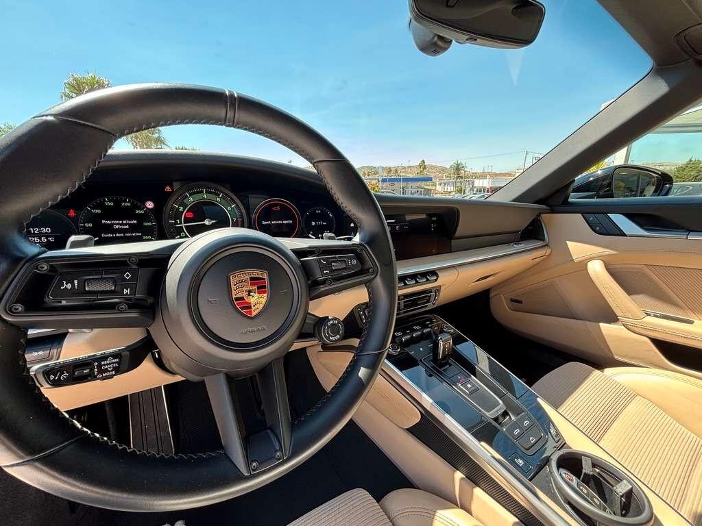 Porsche 911 Turbo Cabriolet 2024 / KM 23.000 IVA ESPOSTA Tua a solo 2.159 Euro al mese