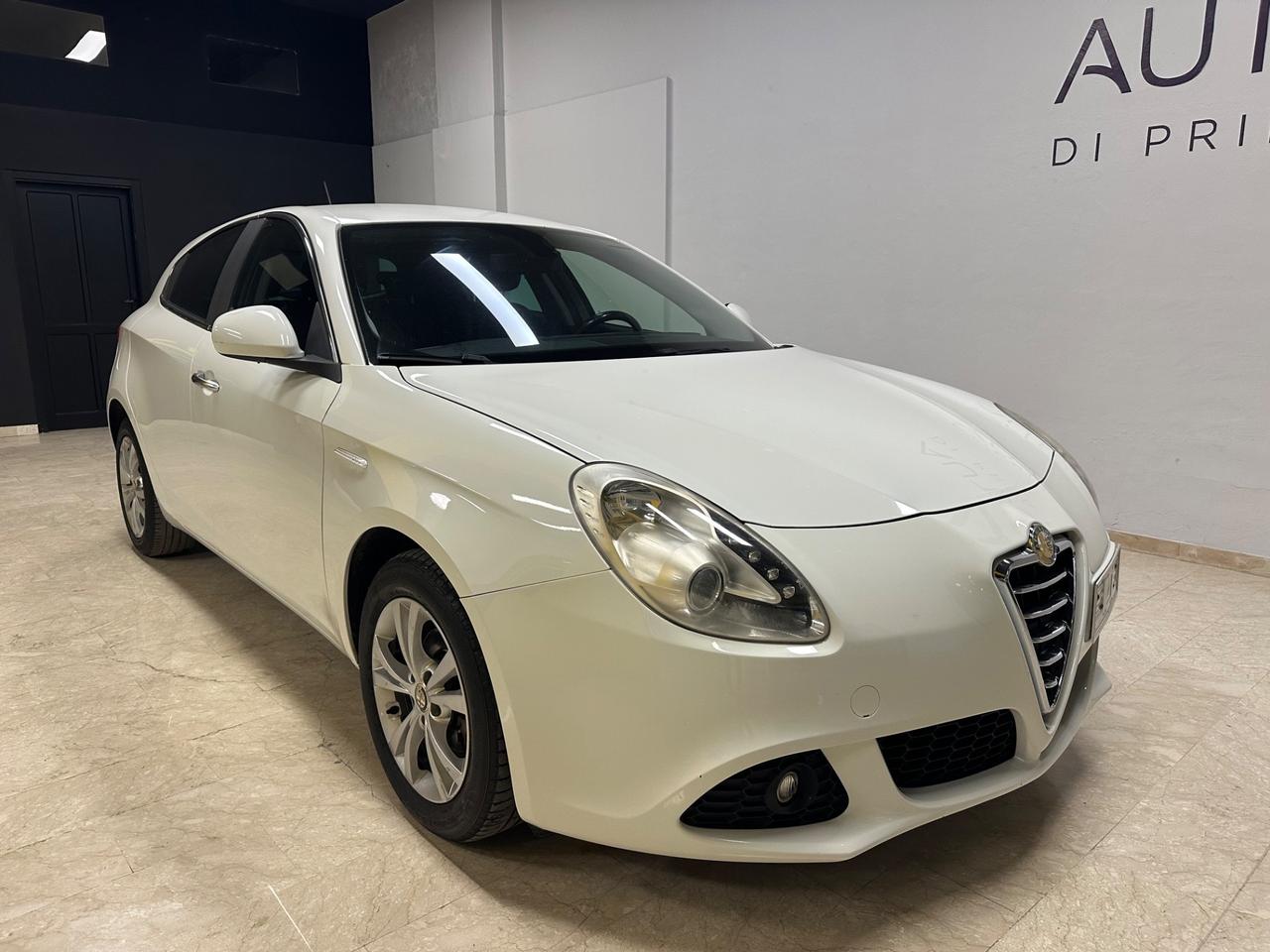 Alfa Romeo Giulietta 1.6 JTDm-2 105 CV Distinctive