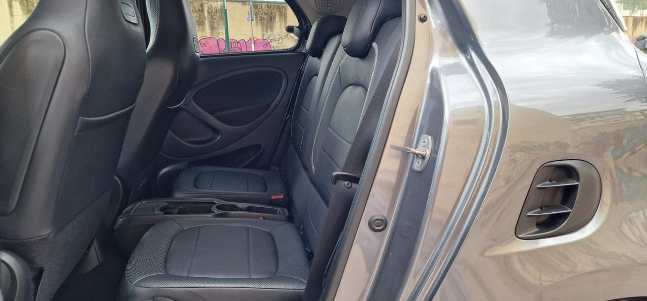 Smart ForFour BRABUS 0.9 Turbo 109CV twinamic Eclusive Cabrio