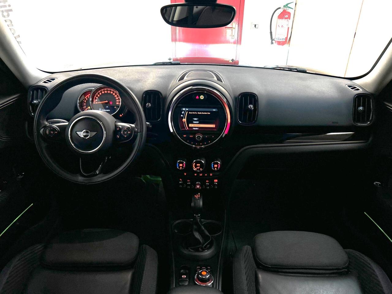 Mini Cooper D Countryman Hype Business 2.0 all4 c.auto-LEGGI SOTTO