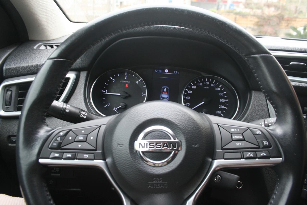 Nissan Qashqai 1.5 dCi 110 cv Tekna