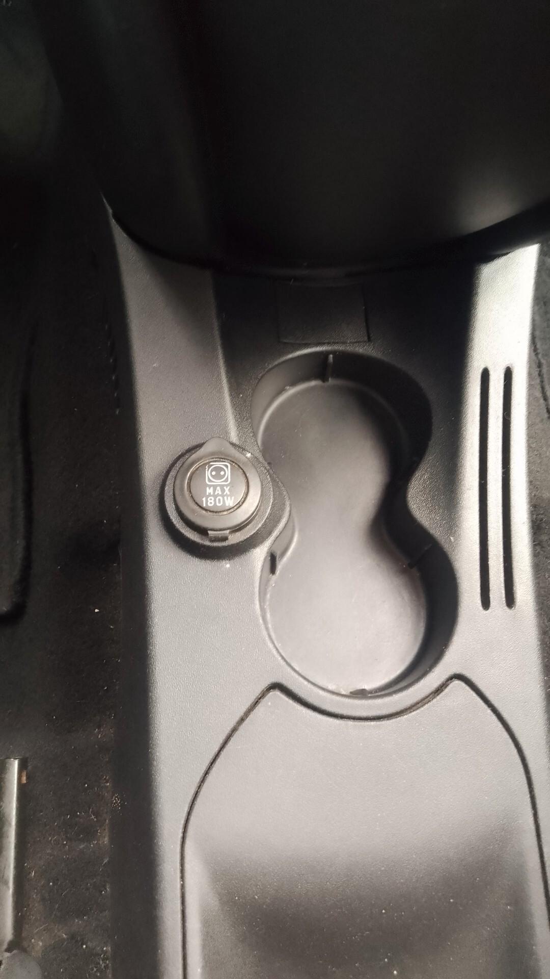 Lancia Ypsilon 1.2 BZ neopatentati 2011