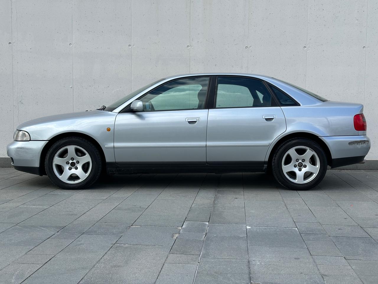Audi A4 1.8 cat quattro