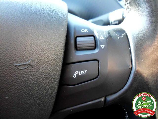 PEUGEOT 2008 BlueHDi 120 S&S Allure