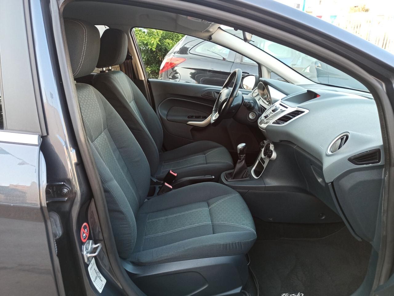 Ford Fiesta 1.2 82 CV 5 porte Titanium