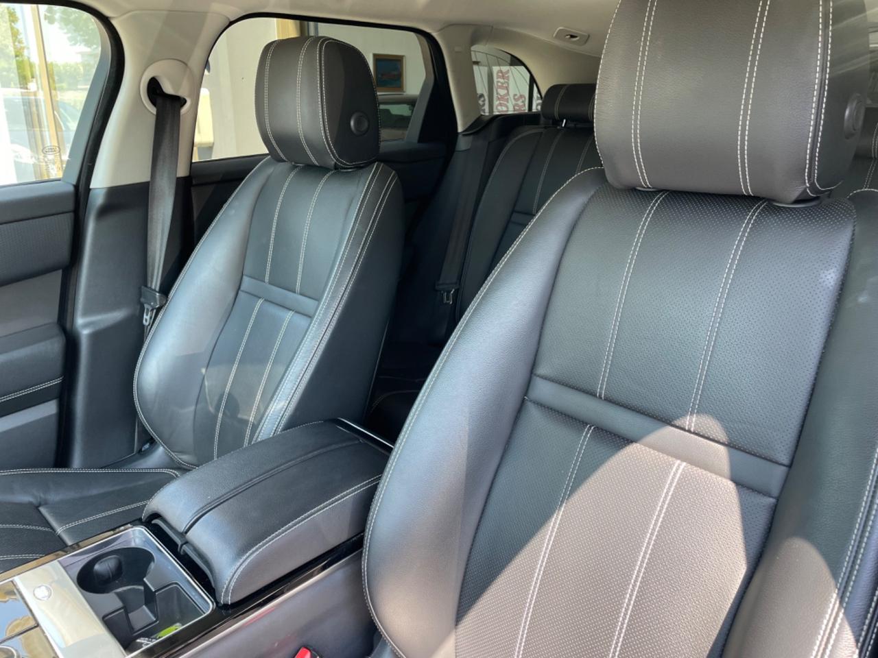 Land Rover Range Velar 2.0D I4 240 cv MY 2019