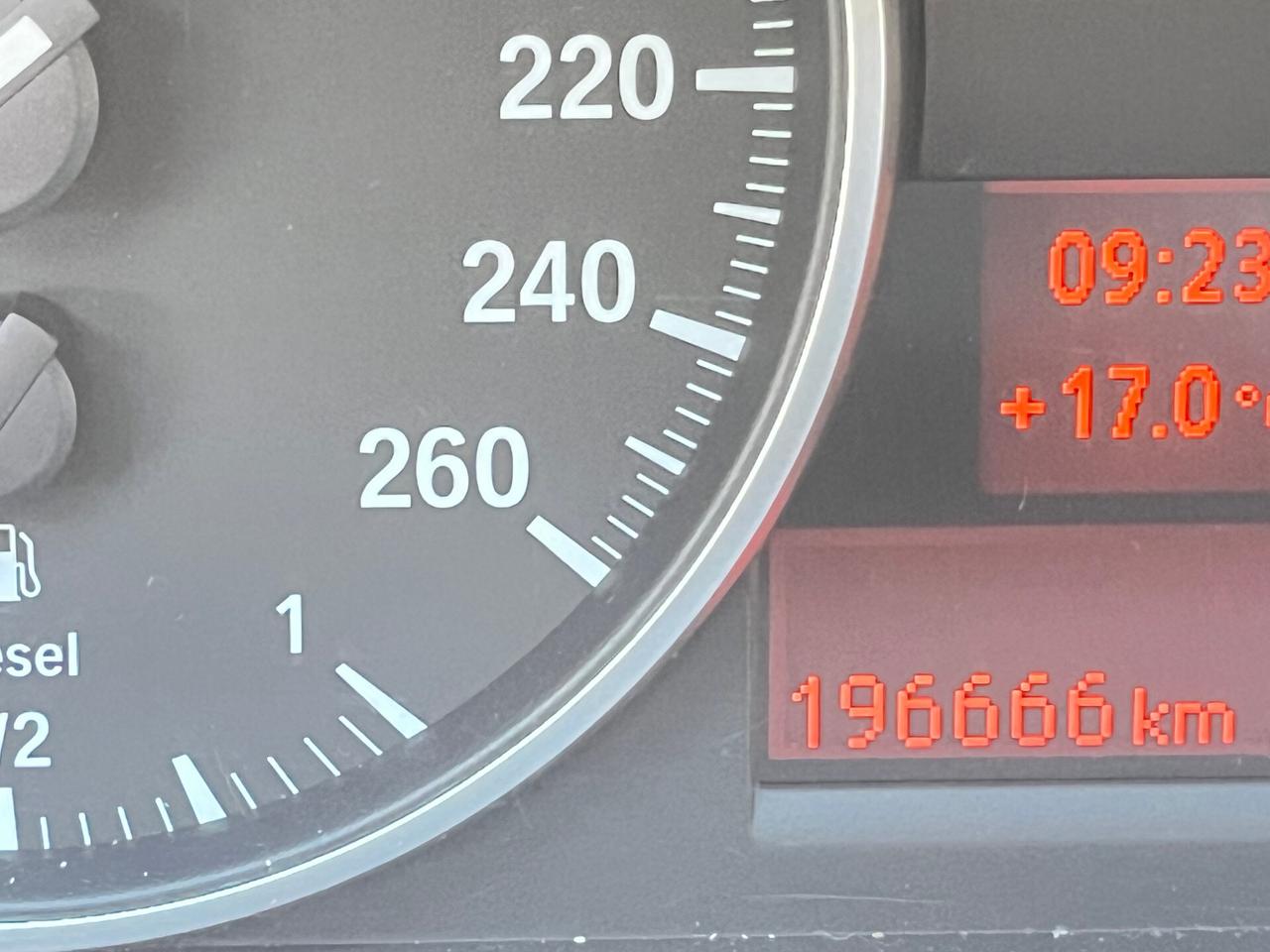 BMW 320D STATION WAGON - CAMBIO AUOMATICO - MOTORE SOSTITUITO CON KM 120.000 CIRCA