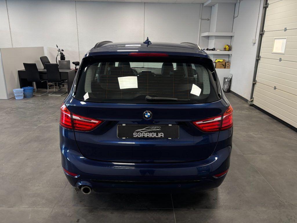 BMW 216 i Gran Tourer Advantage Full Optional